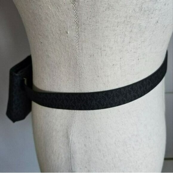 Michael Kors, New, MK Gray Black Logo Pebbled Leather Belt Bag, Small, Medium - Picture 8 of 12